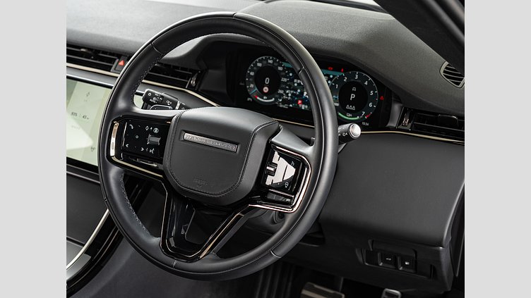2024 認定中古車 Land Rover Range Rover Evoque サントリーニブラック プラグインハイブリッド（ガソリン） Standard Wheelbase DYNAMIC HSE