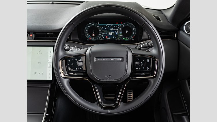 2024 認定中古車 Land Rover Range Rover Evoque フジホワイト プラグインハイブリッド（ガソリン） Standard Wheelbase DYNAMIC HSE