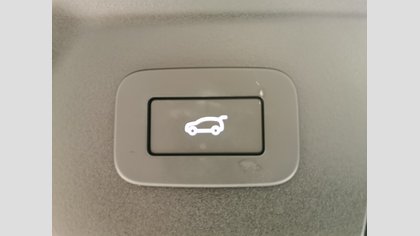 Range Rover Velar 15
