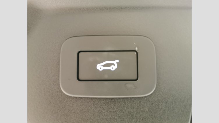 2025 認定中古車 Land Rover Range Rover Velar カルパチアングレイ P400eプラグインハイブリッド（ガソリン） スタンダードホイールベース Dynamic SE