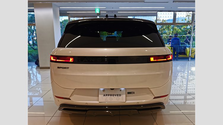 2025 認定中古車 Land Rover Range Rover Sport オストゥーニパールホワイト D300マイルドハイブリッド SWB Dynamic HSE