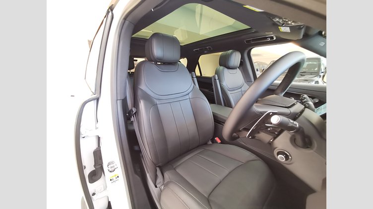 2025 認定中古車 Land Rover Range Rover Sport オストゥーニパールホワイト D300マイルドハイブリッド SWB Dynamic HSE