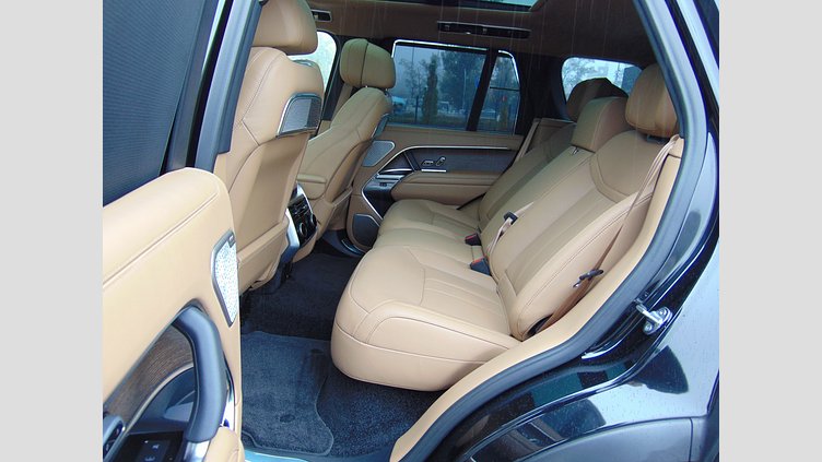 2024 Вживаний Land Rover Range Rover Santorini Black D350 Дизель MHEV Стандартна колісна база Autobiography