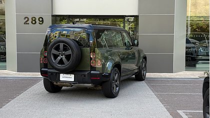 Defender 110 1