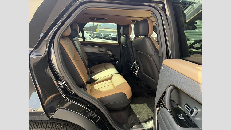 2024 認定中古車 Land Rover Range Rover Sport サントリーニブラック D300マイルドハイブリッド スタンダードホイールベース Dynamic HSE