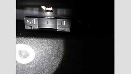 Range Rover Velar 13