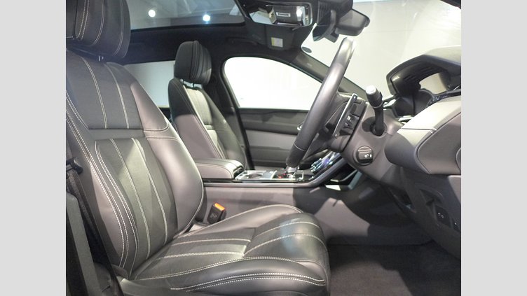 2022 認定中古車 Land Rover Range Rover Velar サントリーニブラック P250 AWD（オートマチック） R-DYNAMIC S