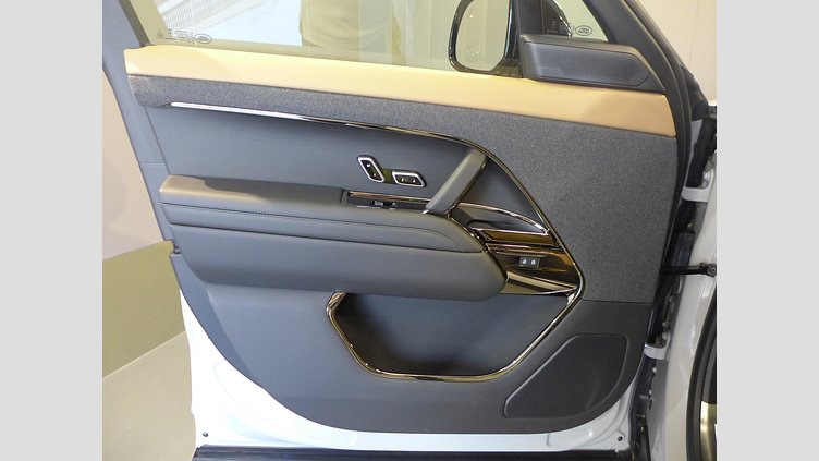 2025 認定中古車 Land Rover Range Rover Sport ボラスコグレイ P530マイルドハイブリッド SWB Autobiography