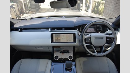 Range Rover Velar 3