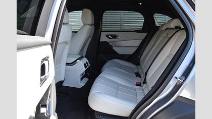 Range Rover Velar 4