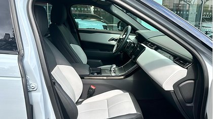 Range Rover Velar 3
