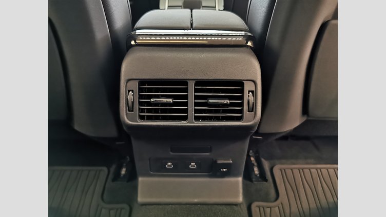 2025 認定中古車 Land Rover Range Rover Velar Carpathian Grey 2.0L AJ200P Hi PHEV ダイナミックSE　P400e