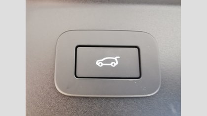 Range Rover Velar 15