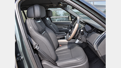 Range Rover 11