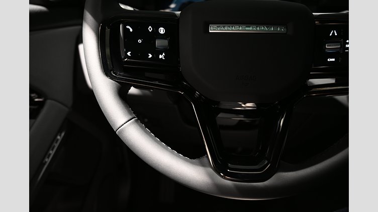 2026 Begagnad Land Rover Range Rover Evoque Santorini Black AWD P270e Dynamic SE *993.100:- ord pris* / SoV hjul