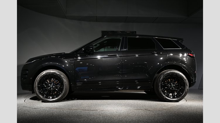 2026 Begagnad Land Rover Range Rover Evoque Santorini Black AWD P270e Dynamic SE *993.100:- ord pris* / SoV hjul