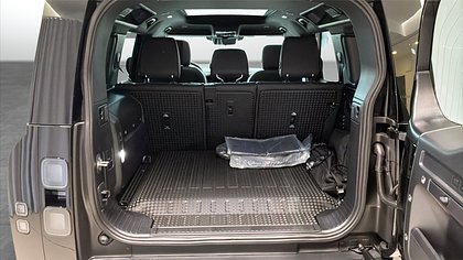Defender 110 5