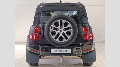 Defender 110 6