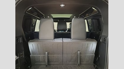 Defender 110 8