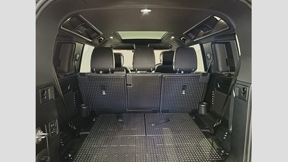 Defender 110 5