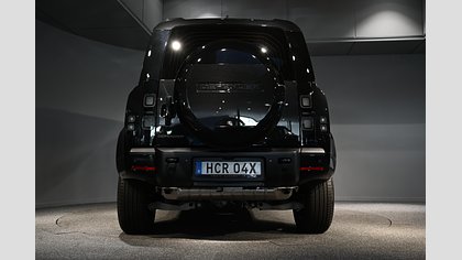 Defender 110 2
