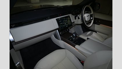Range Rover 23