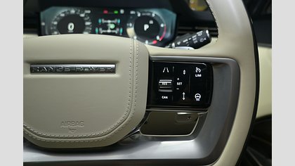 Range Rover 38