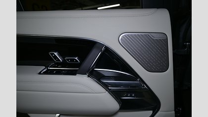 Range Rover 29