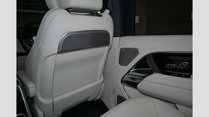 Range Rover 26