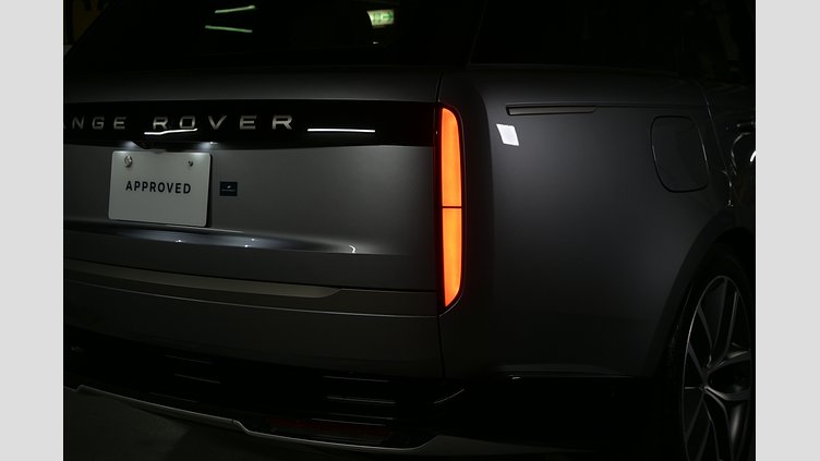 2024 認定中古車 Land Rover Range Rover アイガーグレイ P550 AWD PHEV（AT） スタンダードホイールベース Autobiography