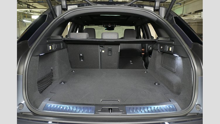 2023 認定中古車 Land Rover Range Rover Velar ヴァレジネブルー P400eプラグインハイブリッド（ガソリン） Standard Wheelbase Dynamic HSE