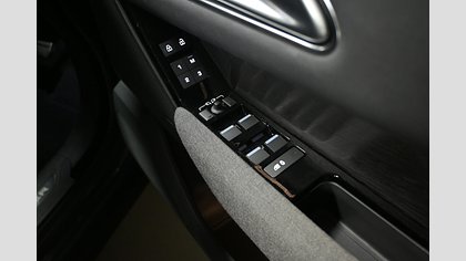 Range Rover Velar 29