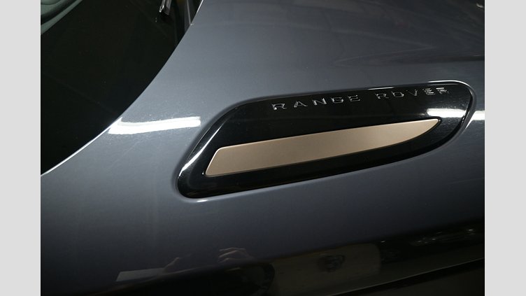 2023 認定中古車 Land Rover Range Rover Velar ヴァレジネブルー P400eプラグインハイブリッド（ガソリン） Standard Wheelbase Dynamic HSE