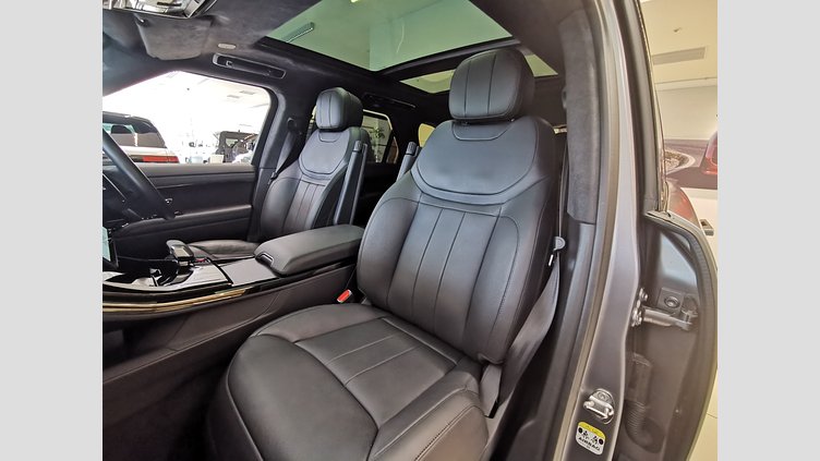 2023 認定中古車 Land Rover Range Rover Sport アイガーグレイ - サテンフィニッシュ P400マイルドハイブリッド スタンダードホイールベース Autobiography