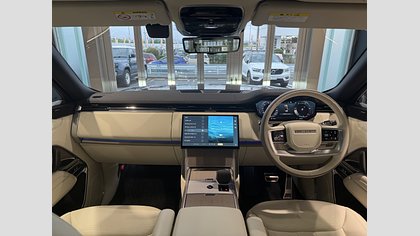 Range Rover 11