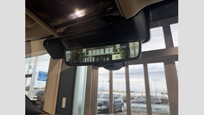 Range Rover 24