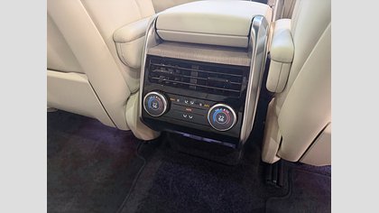 Range Rover 28