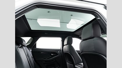 Range Rover Evoque 29