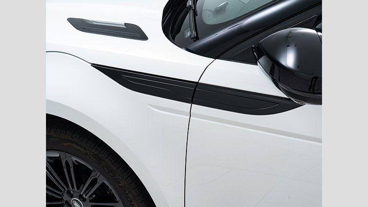 2024 認定中古車 Land Rover Range Rover Evoque フジホワイト プラグインハイブリッド（ガソリン） Dynamic HSE　P300e