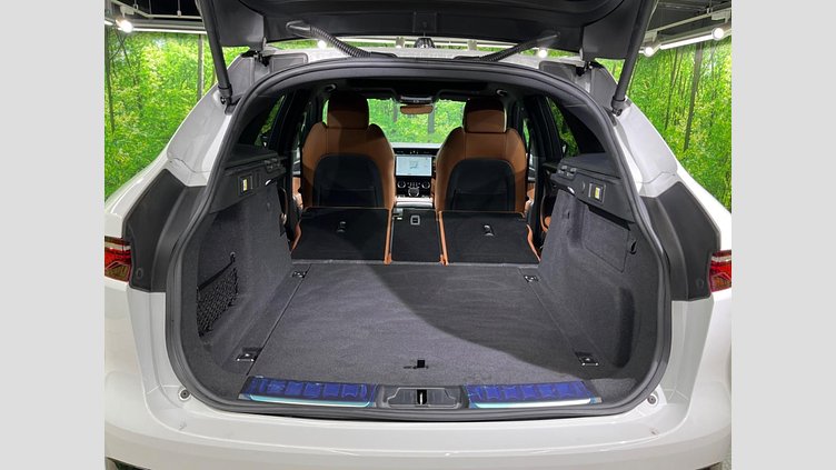 2022 認定中古車 Jaguar F-Pace フジホワイト P250 AWD（オートマチック） R-DYNAMIC BLACK