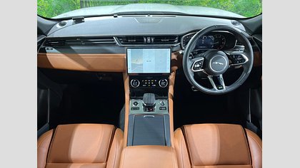 F-Pace 3