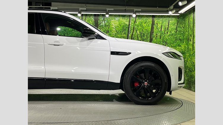 2022 認定中古車 Jaguar F-Pace フジホワイト P250 AWD（オートマチック） R-DYNAMIC BLACK