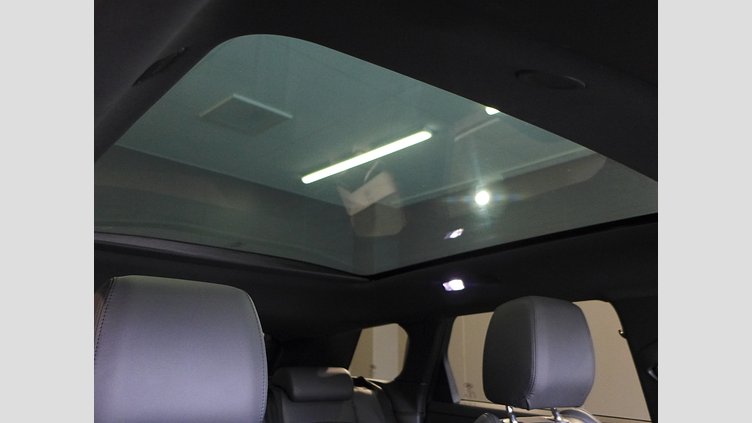 2024 認定中古車 Land Rover Range Rover Evoque フジホワイト プラグインハイブリッド（ガソリン） Standard Wheelbase DYNAMIC HSE