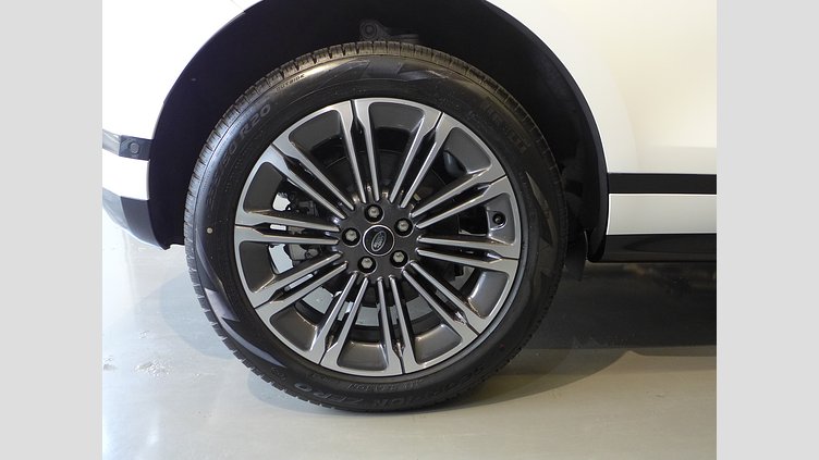 2024 認定中古車 Land Rover Range Rover Evoque フジホワイト プラグインハイブリッド（ガソリン） Standard Wheelbase DYNAMIC HSE