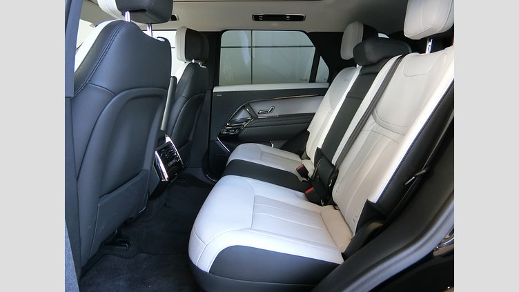 2024 認定中古車 Land Rover Range Rover Sport サントリーニブラック P400マイルドハイブリッド スタンダードホイールベース Dynamic SE
