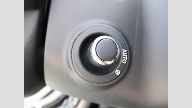 2019 認定中古車 Land Rover Range Rover Evoque シリコンシルバー P250 SE