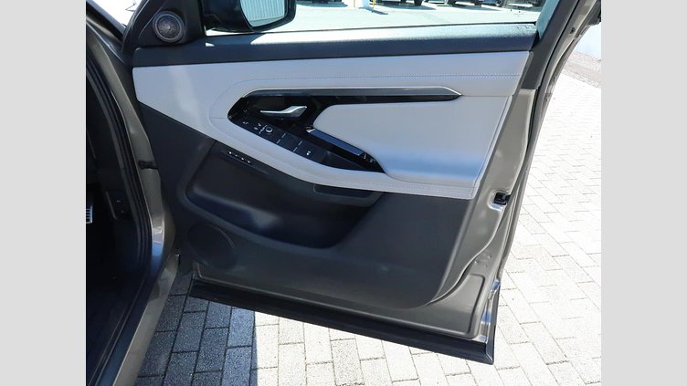 2019 認定中古車 Land Rover Range Rover Evoque シリコンシルバー P250 SE