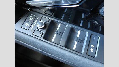 Range Rover Evoque 40