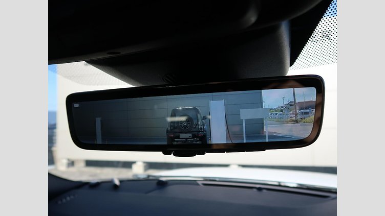 2019 認定中古車 Land Rover Range Rover Evoque フジホワイト D180 R-DYNAMIC S
