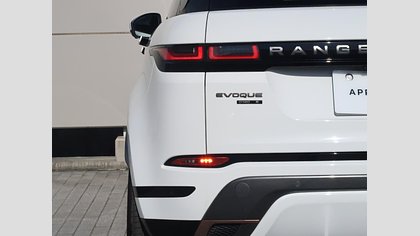Range Rover Evoque 60